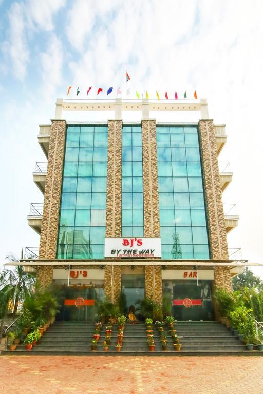 Treebo Bj'S By The Way Hotel Bhubaneswar Luaran gambar