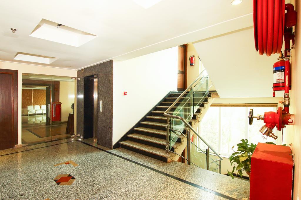 Treebo Bj'S By The Way Hotel Bhubaneswar Luaran gambar