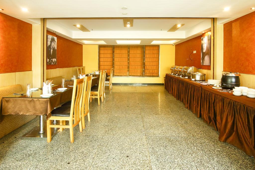Treebo Bj'S By The Way Hotel Bhubaneswar Luaran gambar