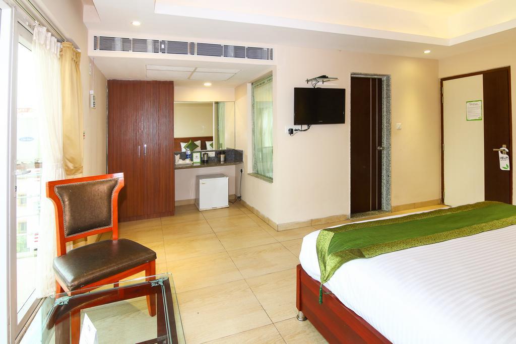 Treebo Bj'S By The Way Hotel Bhubaneswar Luaran gambar
